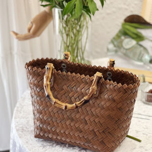New 2025 Handwoven Bamboo Leaf Pattern Straw Tote Bag Womens Summer Vacation Handbag Pure Handmade Wicker Basket
