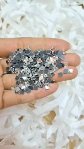 HOT RẺ 100V =10K- ĐÁ ĐÍNH NAILS- ĐÁ TRANG TRÍ - ĐÁ VUÔNG PHALE 4MM VÀ 5MM