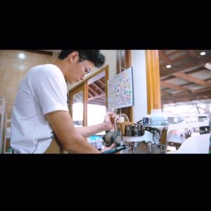 ANNIE - Thailand Doi Inthanon Peacerry farm Anaerobic Natural Light Roast