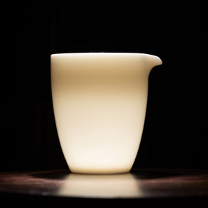 Đồ Dùng Trà Sứ Trắng Dehua Yangliyu Cốc Công Bằng Dụng Cụ Trà Đạo Trung Hoa Chống Bỏng Cốc Trà Dụng Cụ Pha Trà