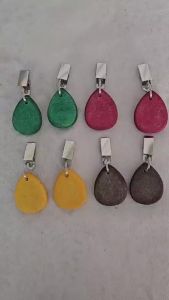 8/16PCS Tablecloth Weights Outdoor Table Cloth Weights Teardrop Shape Pendant Stones with Metal Clips Marble Table Cover Weights