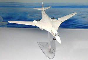 Russian TU-160 Blackjack swan Bomber Diecast display model 1/200 Airforce Best Gift Toy Premium collection