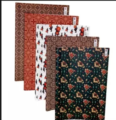 Kertas kado 1pak isi 50 Lembar / mrk SIDU & Kiky isi 5macam karakter. model BATIK & boneka anime bunga lucu