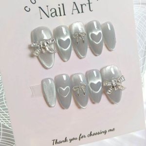 Móng tay thiết kế Nail box trái tim mắt mèo bạc mã số AB29