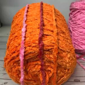 ไหมพรมโรงงาน 500g. ไหมกำมะหยี่ ขนาด5mm. ไหมเส้นใหญ่และนุ่ม ถักชิ้นงานเสร็จเร็วมาก