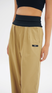 Pania Kate trouser in Latte แพนญากางเกงขายาวรุ่นเคทสีลาเต้
