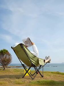 Jeep | Folding Portable Outdoor Camping Beach Office Snail Chair
