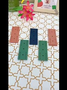 【E-WOITD】 ที่ยึดปลั๊กติดผนังแบบไม่เจาะรูสติ๊กเกอร์ติดผนังช่องเสียบแบบมีกาวในตัวสำหรับบ้านที่จับสายไฟ