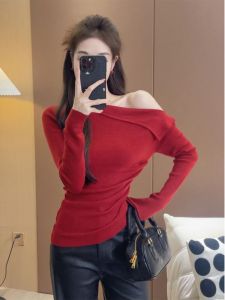 เสื้อยืดคอกลมแขนยาวทรงสลิมฟิตสำหรับผู้หญิงในฤดูใบไม้ร่วงและฤดูหนาว เสื้อชั้นในสุดเซ็กซี่แบบมีเอวและไหล่เดียว เสื้อผ้าทำงานสไตล์เกาหลี