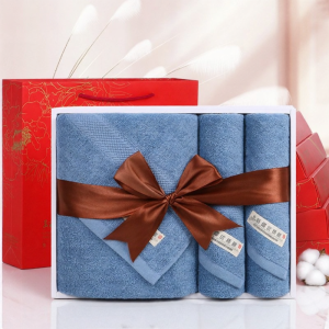 Embroidered Cotton Towel Set