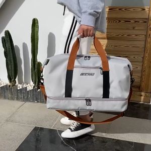 TAS PAKAIAN UNTUK BEPERGIAN TRAVEL BAG MULTIFUNGSI WATERPROOF UKURAN SEDANG