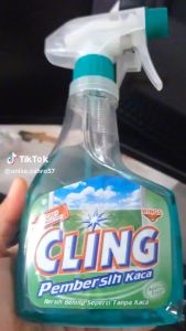 CLING Pembersih Kaca / Cling Botol Spray 425 ml / Glass Cleaner