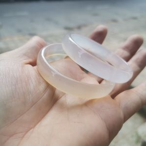 Childrens Agate Bracelet Beauty Salon Tool Face Neck Female Full Body Universal Meridian Extraction Jade Tool Bracelet