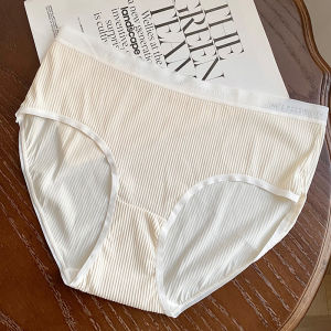 กางเกงชั้นในผ้าไหมน้ำแข็งไซส์ใหญ่สำหรับผู้หญิง กางเกงชั้นในทรงสามเหลี่ยมแบบบางไร้ตะเข็บระบายอากาศได้ดี กางเกงขาสั้นทรงเข้ารูปสำหรับฤดูร้อน