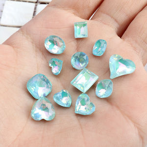 Retro Sea Blue Diamond Heart Shaped Nail Art Accessories Multi-Faceted Scherenschnitte Mocha Nail Decorations Long-lasting Easy-to-dry