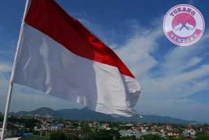BENDERA MERAH PUTIH KECIL SEDANG BESAR DAN JUMBO