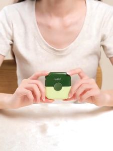 Dita_shop ใบมีดปรับระดับได้ เครื่องมือดูแลผม หวีมีดสไลด์สำหรับซอยผม คละสี หวีซอยผม