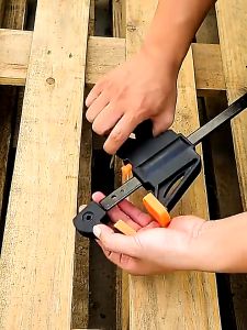 Klem Penjepit Kayu Quick Release Clamp F 4inch Catok Press Kayu Klem Batang Satu Tangan