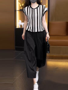 DAIXIANGFEIZI | Fashionable Ladies 2-piece Set