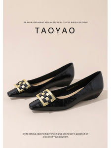 French Elegant Thick Heel Single Shoes Womens Spring New Style Comfortable Commuting Low Heel High Heel Shoes Casual Metal Elements Slip-On Rubber Sole