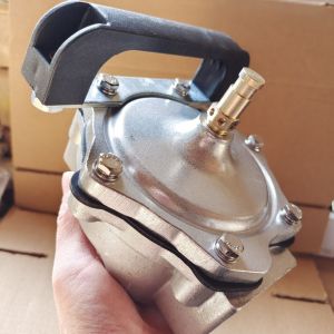 High Pressure Tire Inflator Vacuum Tyre Blow up Sealer Car And Truck Tire Repair Accessories Garage Tools Manual Operation