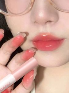 Long-Lasting Nude Lipstick Women Low Saturation No Smudging Autumn Winter Lip Glaze Lipstick Moisturizing Non-Stick Cup