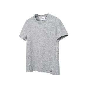 เสื้อยืดคอกลมแขนสั้นทรงหลวมสไตล์อเมริกันพื้นฐานสำหรับฤดูร้อน ทรงเข้ารูป ทรงเข้ารูป สำหรับผู้ชายและผู้หญิง