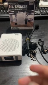 BTS-1383 BT Full Featured Fashion Speaker Lapel with Wireless MicrophoneBT Fm Radio Speaker