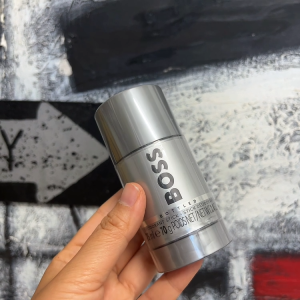 Lăn khử mùi HUG0 B0SS Bottled 75ml
