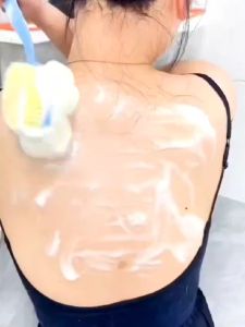 COD TREESMILE Sikat Mandi Bath Brush Back Rubbing with Shower Puff / penggosok punggung buat mandi / penggosok daki seluruh badan / sikat punggung bulu halus pembersih daki badan untuk mandi / alat sikat penggosok punggung buat mandi dua sisi sikat spons