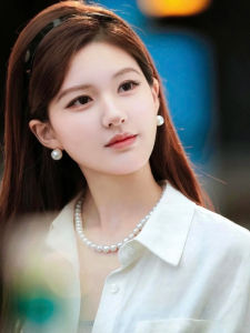 Elegant Pure Silver Pearl Earrings for Women Luxury Sensation Ear Cares Light Weight round Shape Fashion Jewelry Accessories