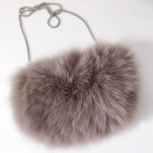 Autumn and Winter High Quality Real Fox Fur Fur Hand Warmer Chain Bag Messenger Bag Shoulder Milk Tea Color White Fur Bag