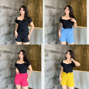 Celana Pendek Kembang Wanita Dewasa Sehari Hari Korean Style Bahan Crincle Airflow Anti Lecek Terbaru Kekinian Vina Pants by Clashe