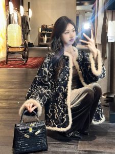 New Chinese Style Floral Embroidery Cotton Jacket Womens Autumn Winter Loose Fashion Heavyweight Warm Cotton Outerwear