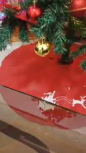 1 PC 90cm Christmas Tree Skirt Non Woven Christmas Reindeer Print Christmas Tree Bottom Cover Christmas Decoration