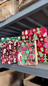 ถุงของขวัญ คริสต์มาส Christmas หูหิ้วเชือกอย่างดี รุ่นหน้าเงา ให้ความสวยหรู ขนาด เล็ก กลาง ใหญ่ พร้อมส่ง