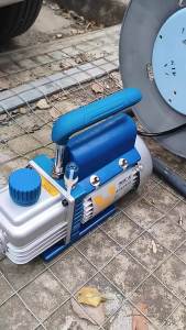 VALUE FY‑1H‑N Rotary Vane Vacuum Pump 2Pa 150W 220V Refrigerant Evacuation Tool for Air Conditioner Car Refrigerator Repair LCD