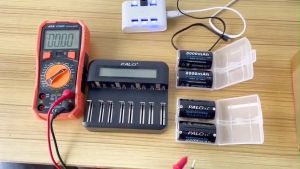 PALO Baterai Batre Charger AAA/AA/D/C/SC 8-Slot Battery FAST Charger INTELLIGENT Type-C/Micro USB Charger With led screen