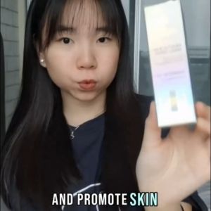 [Buy 1 Get 1] Skin Supplement - Nano Skinz SG Salicylic Acid Serum 30ml - Boost Skin Renewal Combats Acne