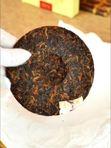 YUCHATIANCI | Trà Pu-erh Ủ 10 Năm để Tặng hoặc Tự Dùng Hộp