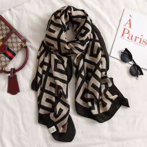New Womens Cotton and Linen Scarf for Spring Summer and Autumn Stylish and Versatile