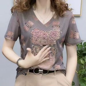 Internet Celebrity New Version Fashion V Neck Short Sleeve Women T-shirts Middle age Mother Clothes Temperament Plus Size Loose and Thin Tops Casual tees
