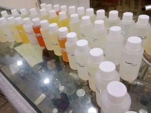 Bibit/Biang Parfum Minyak Wangi Non Alkohol 100ml Pria Wanita Refill Isi Ulang