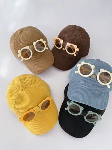 พร้อมส่ง หมวก หมวกเด็ก รอบหัว: 50-52 cm 🐻 หมวกเด็ก หมวกแก๊ป ผ้าลูกฟูก + แว่นเด็กกันแดดคลาสี ลายหมี 🐻