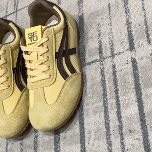 SETU Loise Onit Sepatu Sneakers Wanita Casual Korean Look Free Box Size 118