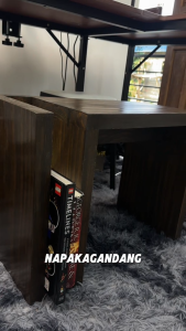 Modern S-shaped wooden book shelves side table bed side table tea table study table coffee table s-shaped table sofa corner Scandinavian furniture table modern minimalist wood table aesthetic bedroom furniture Japandi style side table contemporary wooden