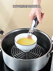 Stainless Steel Anti-Scalding Clip Hot Dish Holder Bowl Gripper with Thickened Silicone Head No Slip