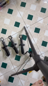 Kẹp Cá Không Cân Loại Dài Màu Đen - KKK054