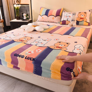 ผ้าคลุมเตียงผ้าสักหลาดเนื้อนู่หนาสำหรับผ้าคลุมที่นอน ผ้ากำมะหยี่สำหรับฤดูหนาวที่นอนยืดหยุ่น ผ้าปูที่นอนควีนไซส์