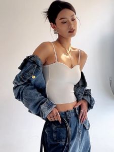 Maldita X Female Crop Tops: A Comprehensive Guide